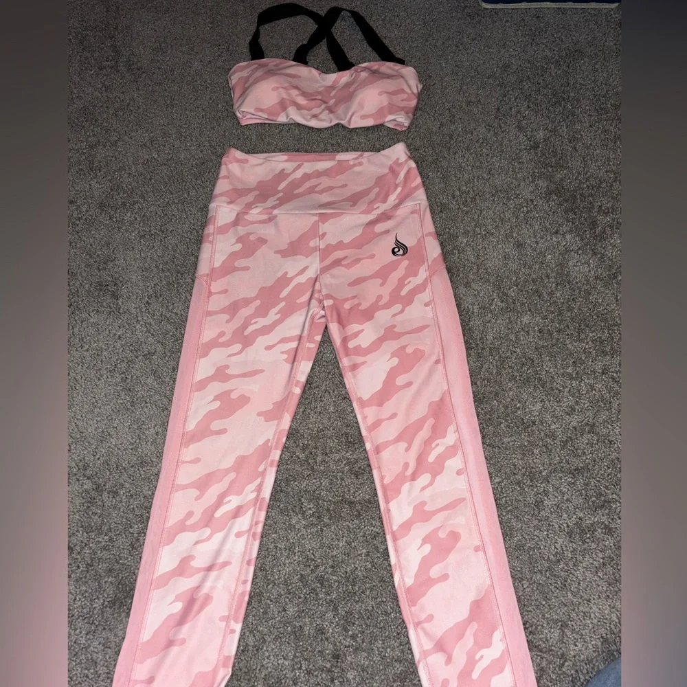 Ryderwear Pink Camo Activewear - Picture 1 of 5